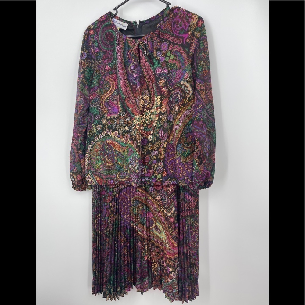 Vintage Damon ILGWU Dress Pleated 70s Paisley Fabulous Secretary Mom Sz 10